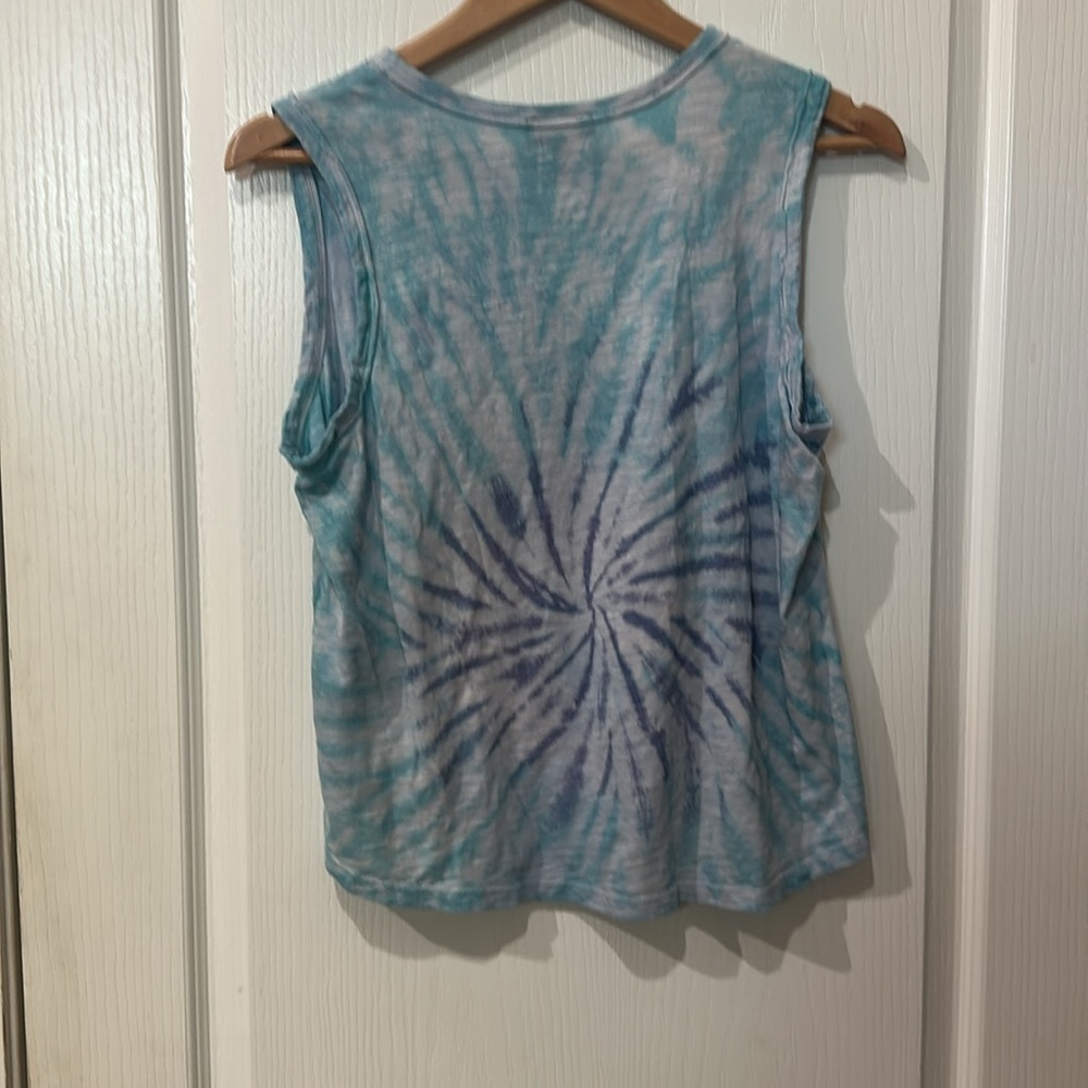 Jessica Simpson size medium tie-dye tank T-shirt - Picture 3 of 4